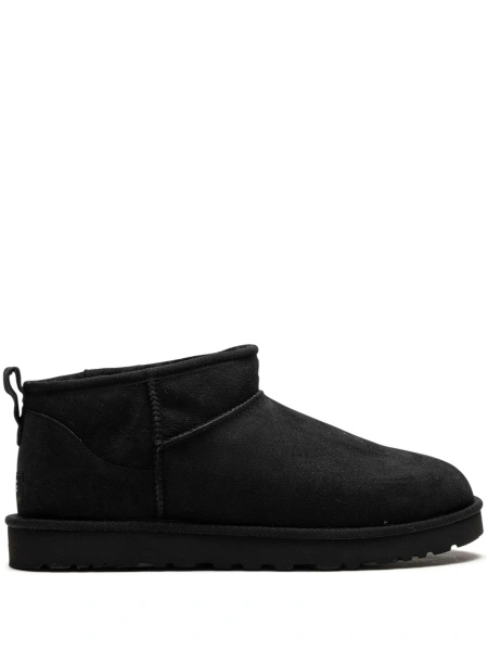 Bocanci UGG negri din piele intoarsa