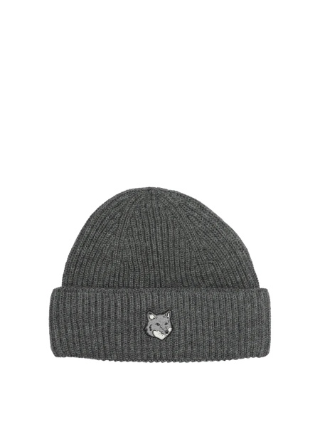 Caciula MAISON KITSUNÉ "Fox Head" Beanie