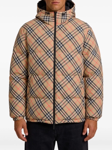 Geaca de iarna Burberry neutra din polyester