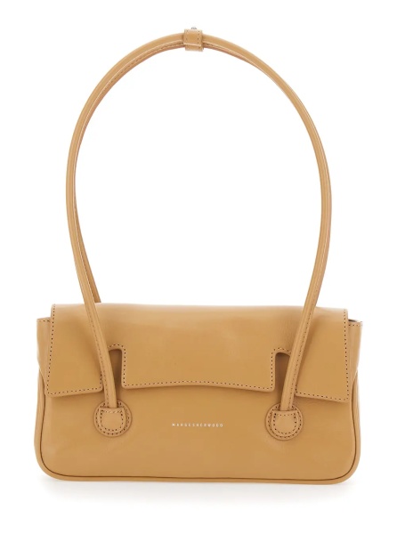 Geanta de umar Shoulder Bag with Flap in Glossy Leather Beige Woman