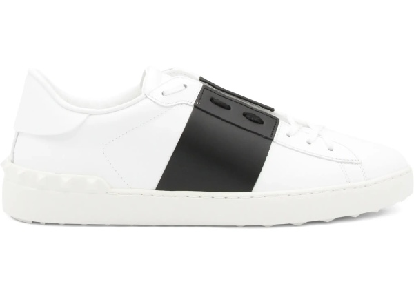 Open Sneakers