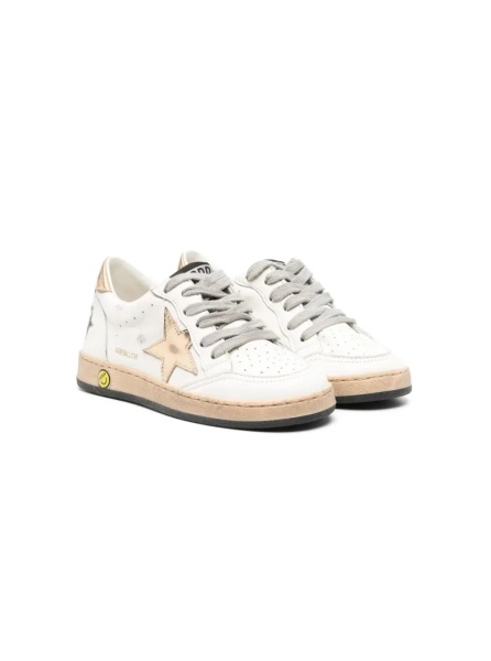 Sneakers 'Ballstar' White Sneaker Low Top with Star Patch on the Side and Maxi Lettering on the Back in Leather boy