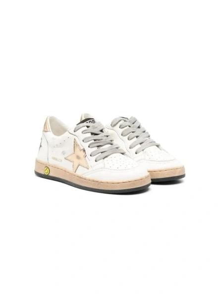 Sneakers 'Ballstar' White Sneaker Low Top with Star Patch on the Side and Maxi Lettering on the Back in Leather boy