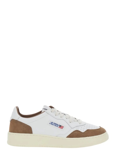 Sneakers 'Medalist' Brown Low Top Sneakers with Logo Patch on the Tongue in Suede for Men
