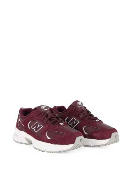Sneakers New Balance Kids rosii din piele intoarsa si poliuretan