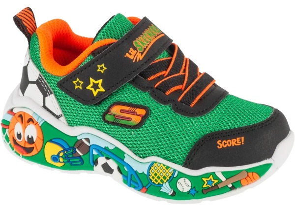 Sneakers Play Scene