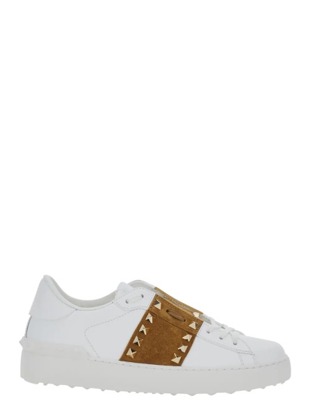 Sneakers 'Rockstud Untitled' White Sneaker with Rockstud Decoration and Logo Embossed on the Tongue in Leather and Suede for Women