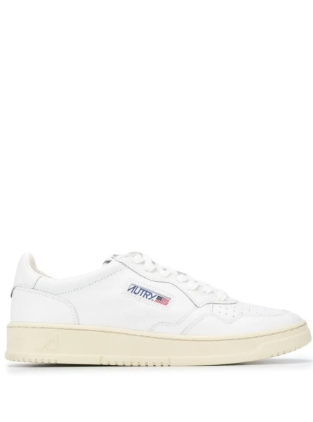 Sneakers Sneaker 'Medalist' Low Top with Logo Patch on the Tongue in White Leather Men