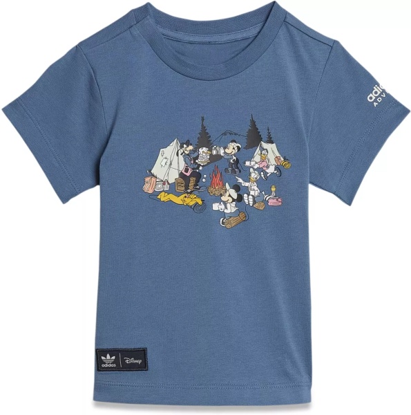 Tricou