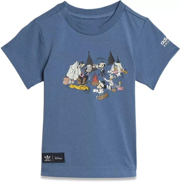 Tricou