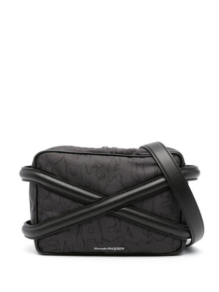 Geanta de umar Alexander McQueen neagra din material textil si piele