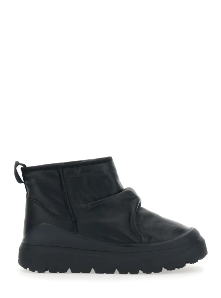 Ghete 'Heritage Utility' Black Ankle Boots with Ruffle Detail in Leather Man