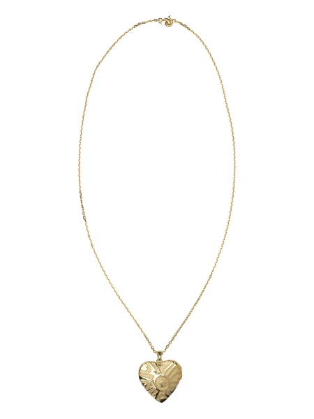 Heart pendant necklace