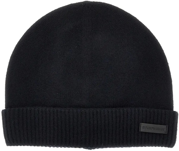 Manusi Cashmere beanie hat with leather logo patch