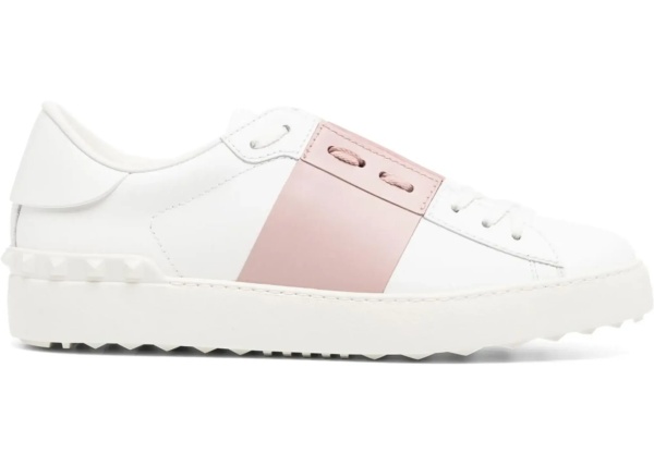 Open Sneakers