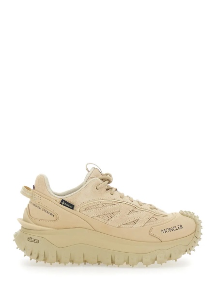Sneakers 'Trailgrip' Beige Sneakers Low Top with Logo lettering on the Side in Tech Fabric Women