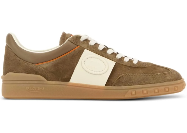 Upvillage Sneakers
