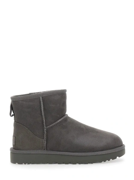 Botine Boots 'Classic Mini' with Logo Patch on the Back in Grey Suede for Women