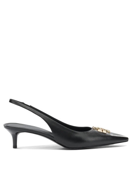 Heeled shoes