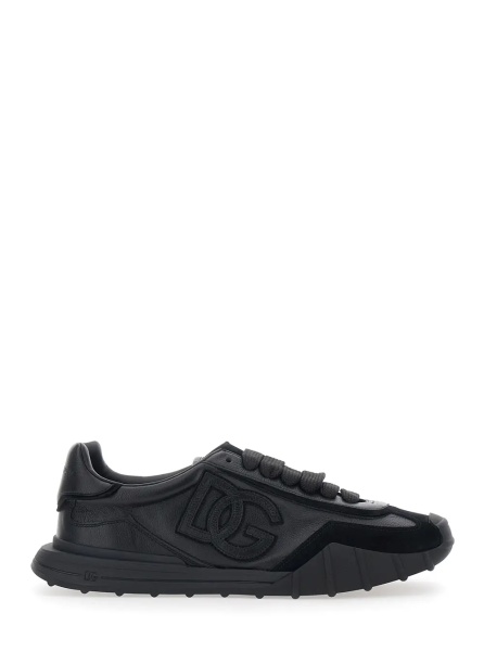 Sneakers 'Athletic' Black Low top sneakers with logo patch on the side and logo lettering on the back in leather for men
