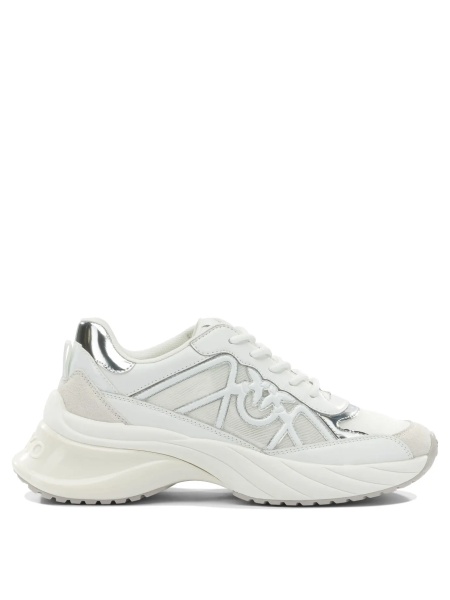 Sneakers & Slip-On