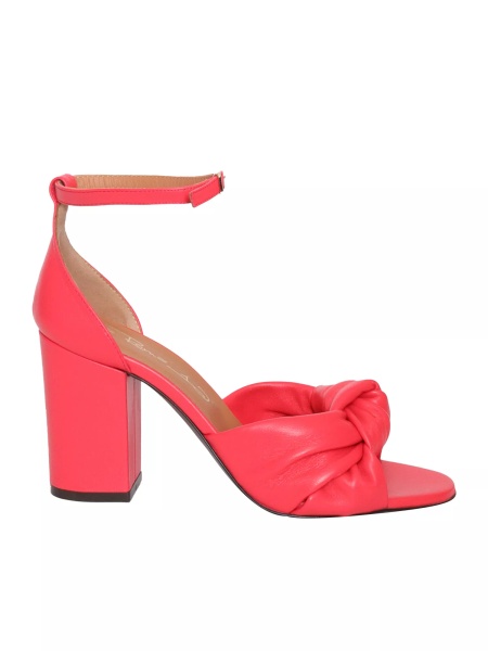 Tom red sandals