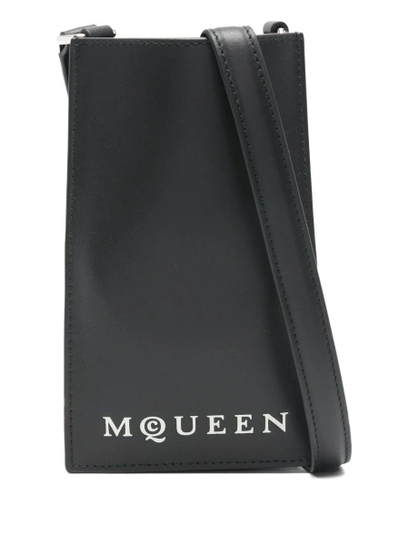 Husa mobil Alexander McQueen neagra din piele