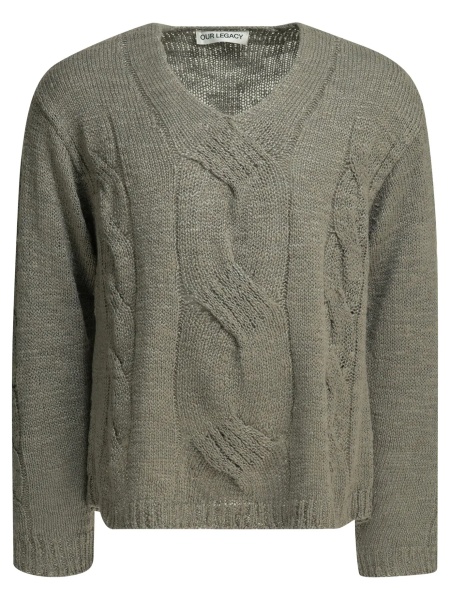 Pulover V-neck sweater