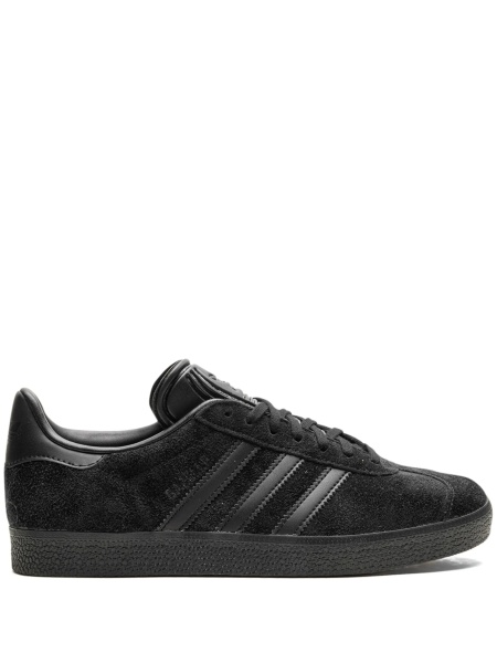 Sneakers adidas Originals negri din piele intoarsa