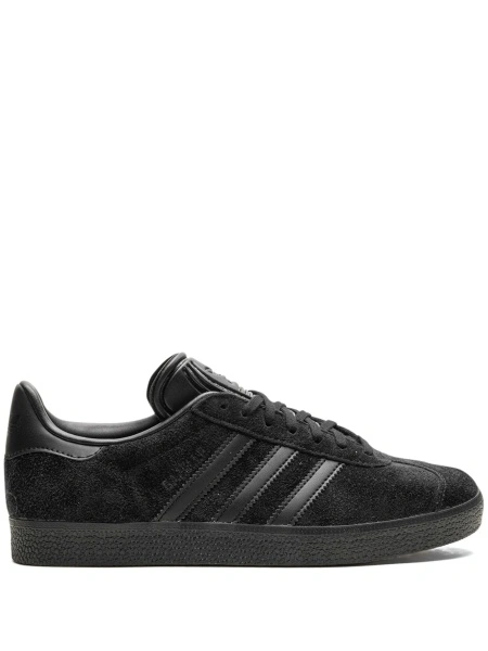 Sneakers adidas Originals negri din piele intoarsa