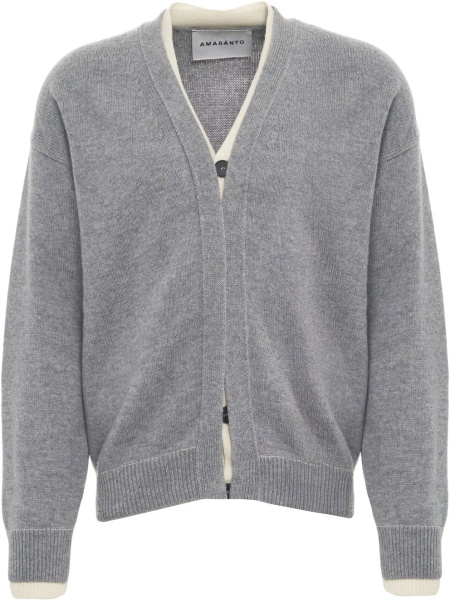 Cardigan Cardigan with hidden button closure