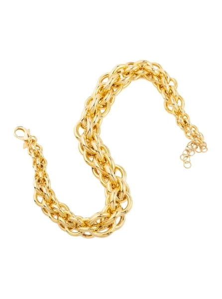 Coliere Necklace with 18k gold pendant is characterized by an elegant and metallic design, suitable for women