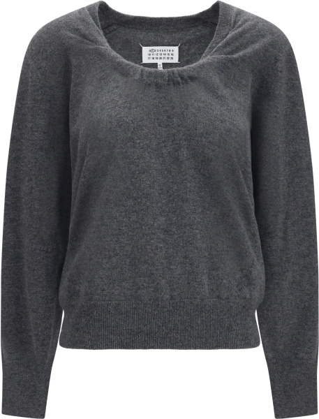 Pulover Wool Sweater with gathered neckline