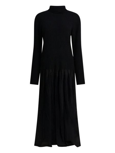 Rochie de ocazie Max&Moi neagra din matase si elastan