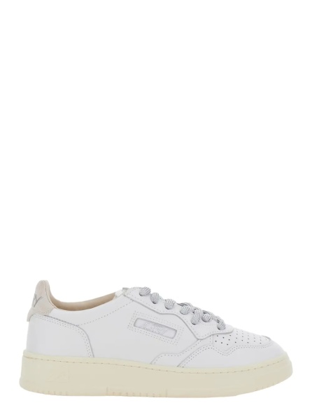 Sneakers 'Medalist' White Low Top Sneakers with Lace Closure in Leather Woman