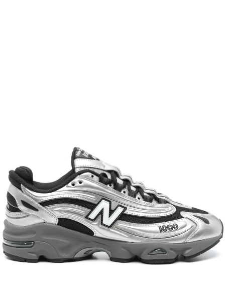 Sneakers New Balance argintii din material textil si piele