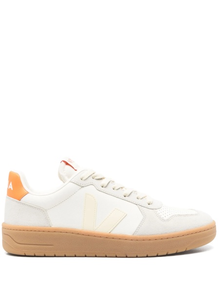 Sneakers VEJA albi din material textil si piele
