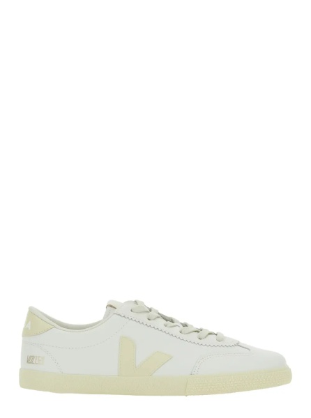 Sneakers 'Volley' White Low Top Sneakers with Embossed Logo on the Side and Logo Lettering on the Rear in Leather Unisex