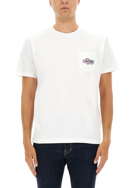 Tricou