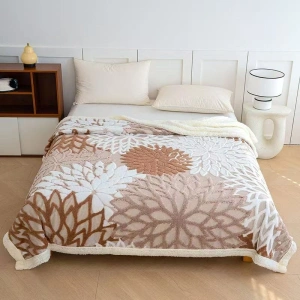 Patura Cocolino Dubla cu Blanita, Model Floral, 200 x230 cm, Bej