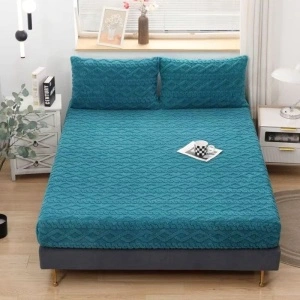 Set Husă de Pat Cocolino cu Elastic, 180x200 cm + 2 Fețe Pernă 50x75 cm, Culoarea Vernil, Textură în Relief