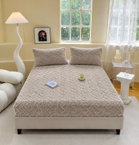 Set Husă de Pat Cocolino cu Elastic, 180x200 cm + 2 Fețe Pernă 50x75 cm, Culoarea Crem, Textură în Relief