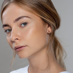 BB Cream Natural Glow 8in1 FAIR, ten deschis cu subton neutru sau cald, 30ml - Benecos - Img 2
