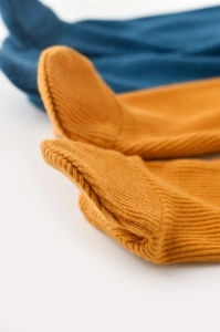 Set 2 pantaloni cu botosei bebe unisex din bumbac organic si modal - Bleumarin/Sofran, BabyCosy (Marime: 3-6 Luni) - Img 3