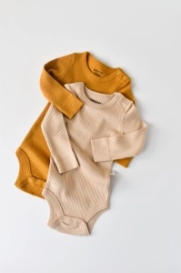 Set de 2 body-uri cu maneca lunga din bumbac organic si modal - Mustar/Somon BabyCosy (Marime: 12-18 Luni)
