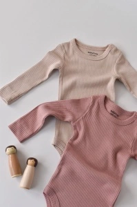 Set de 2 body-uri cu maneca lunga din bumbac organic si modal - Roz/Blush BabyCosy (Marime: 0-3 Luni) - Img 2