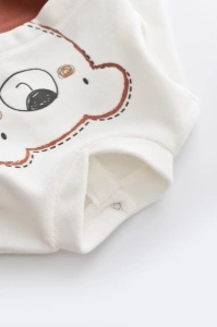Salopeta Ursulet cu maneca lunga si botosei din 80%bumbac organic si 20% poliester - Caramiziu, BabyCosy (Marime: 6-9 luni) - Img 2