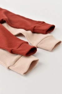 Set 2 pantaloni bebe unisex din bumbac organic si modal - Caramiziu/Somon, BabyCosy (Marime: 3-6 Luni) - Img 3