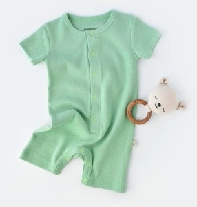 Salopeta cu pantaloni scurti - 100% bumbac organic - Mint, BabyCosy (Marime: 3-6 Luni)