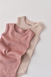 Set de 2 body-uri fara maneci din bumbac organic si modal - Roz/Blush BabyCosy (Marime: 18-24 Luni) - Img 3